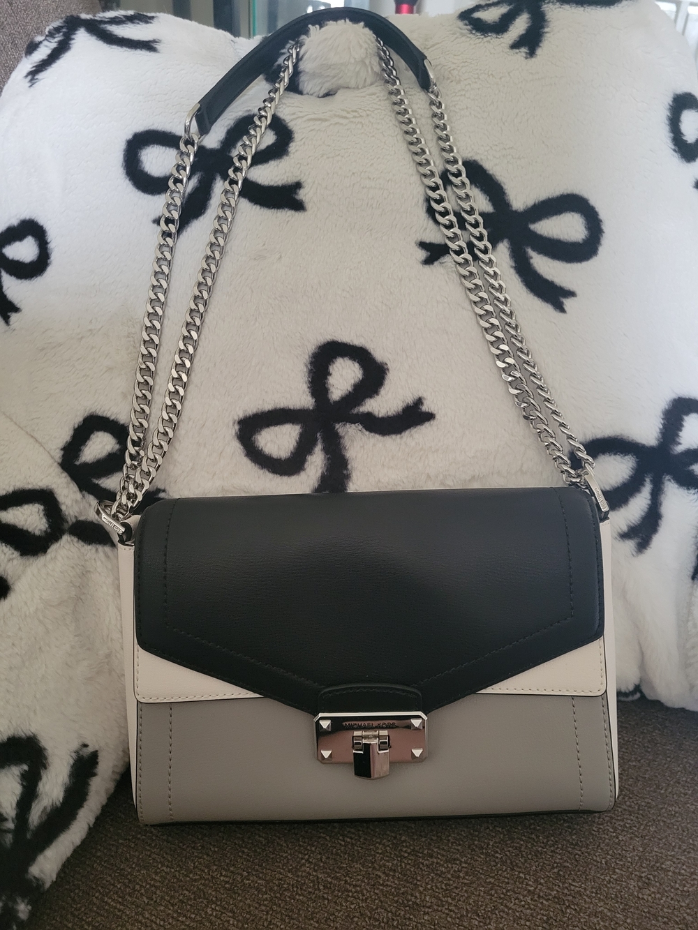 Authentic Michael Kors Two-Tone Black and Gray Leather Crossbody/Shoulder Bag